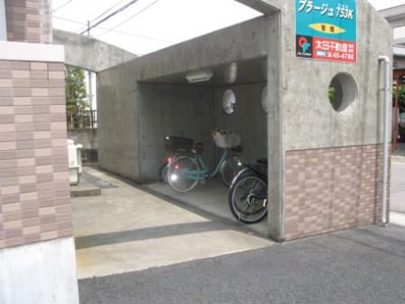 プラージュ753Kの外観写真