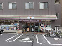 コンビニ　セブンイレブン板橋成増3丁目店（コンビニ）まで403m