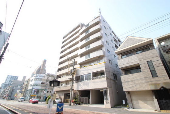 広島市西区天満町のマンションの建物外観