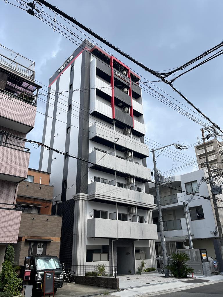 【ONLYONE塚本の建物外観】