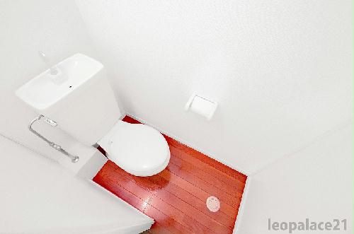 トイレ　設備・使用は号室により異なる為、現況を優先致します。