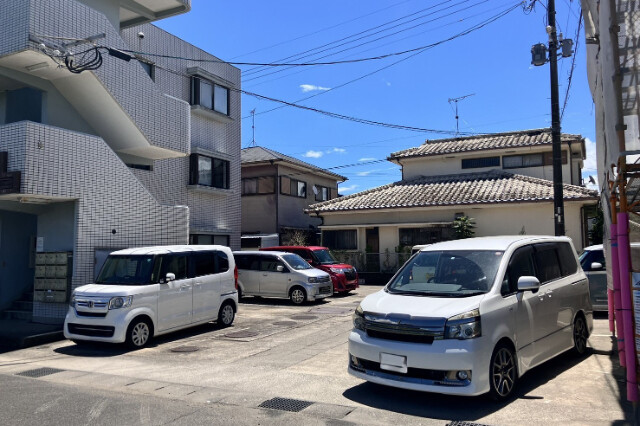 【フォレスト松原の駐車場】