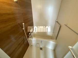 バス・シャワールーム　追い焚き付き