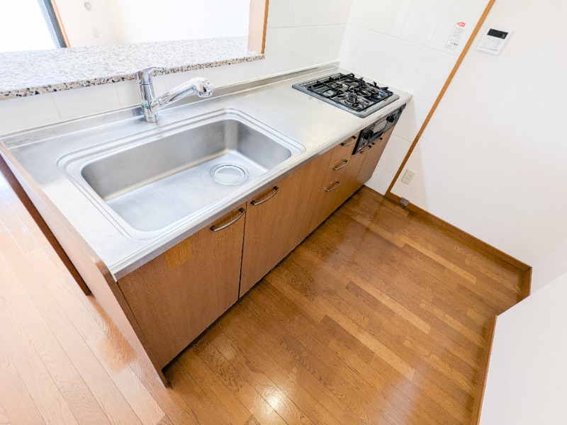 キッチン　図面と現状に相違がある場合には現状を優先