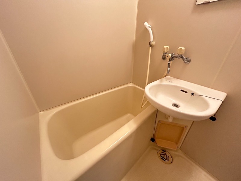 バス・シャワールーム　同仕様