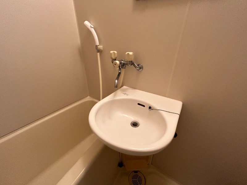 洗面設備　同仕様