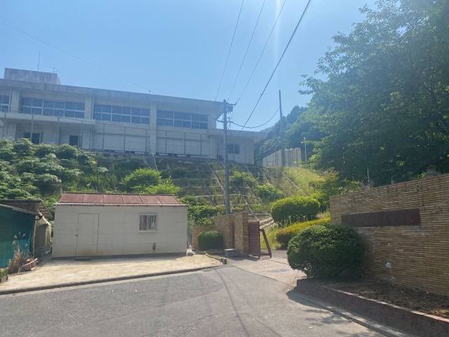 中学校　広島市立安佐南中学校（中学校）まで1400m