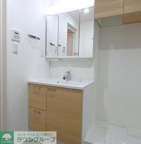 洗面設備　お部屋探しは株式会社　タウンハウジング　までお気軽にお問合…