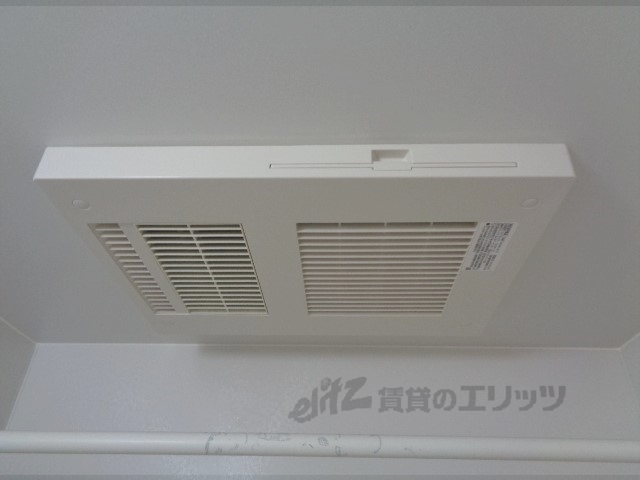 その他設備　浴室乾燥機