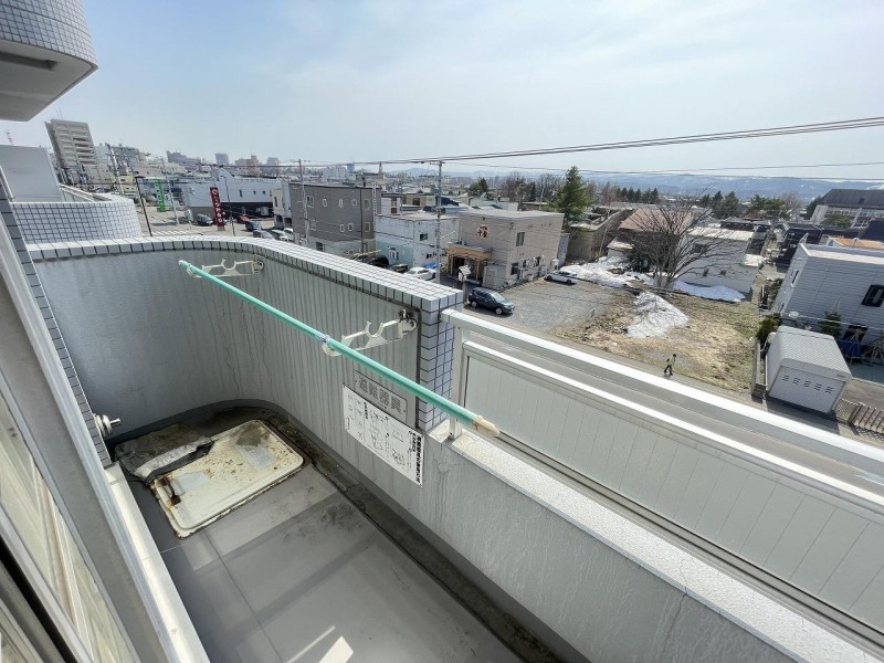 バルコニー　バルコニー