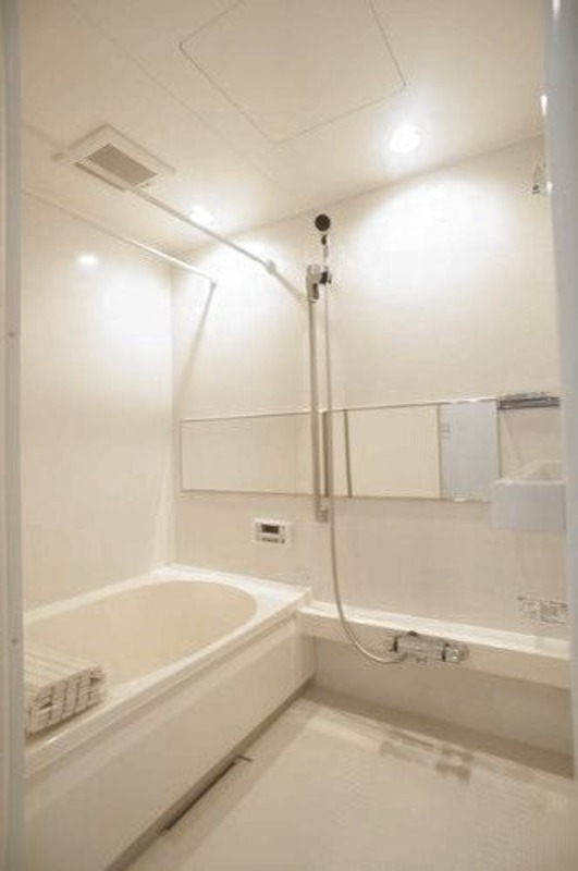 バス・シャワールーム　図面と現状に相違がある場合には現状を優先