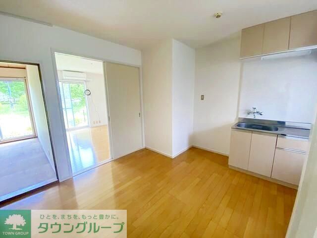 居室・リビング　★お問い合わせはタウンハウジング聖蹟桜ヶ丘店まで★