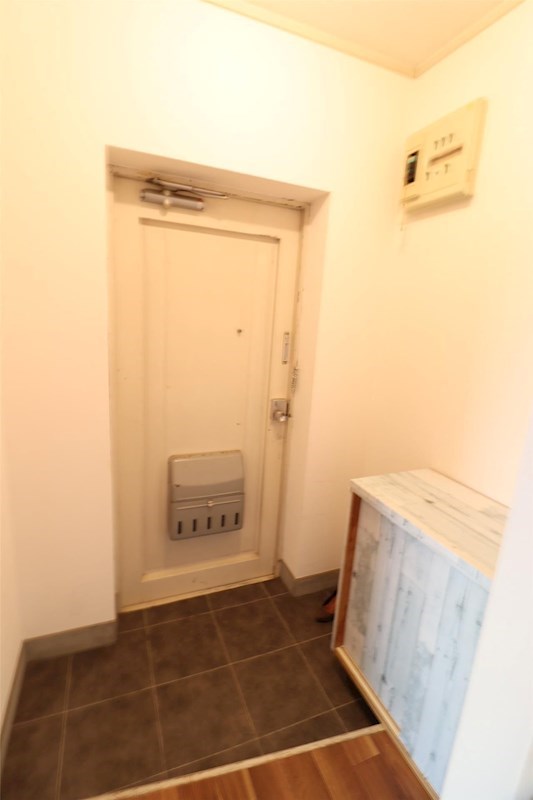 玄関　※他部屋参照