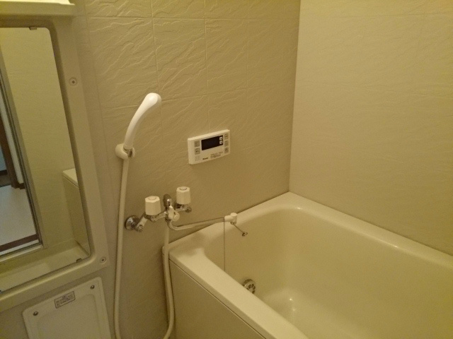 バス・シャワールーム　写真は別室