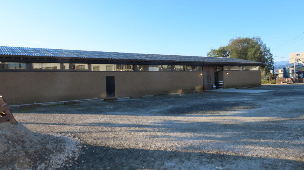 飲食店　ファームバーゼル（飲食店）まで300m