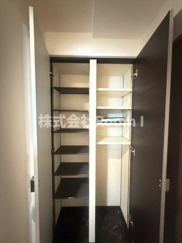 玄関　明るい玄関です