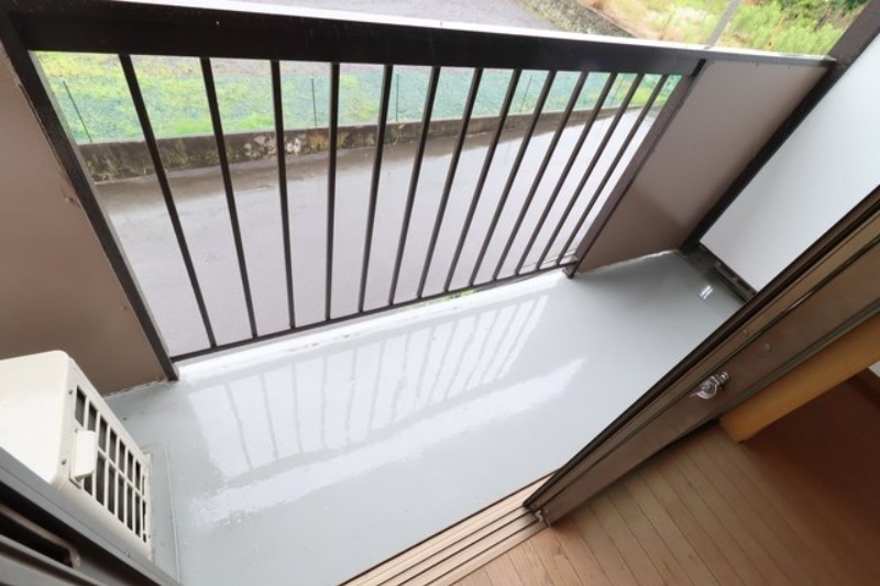 バルコニー　図面と現状に相違がある場合には現状を優先