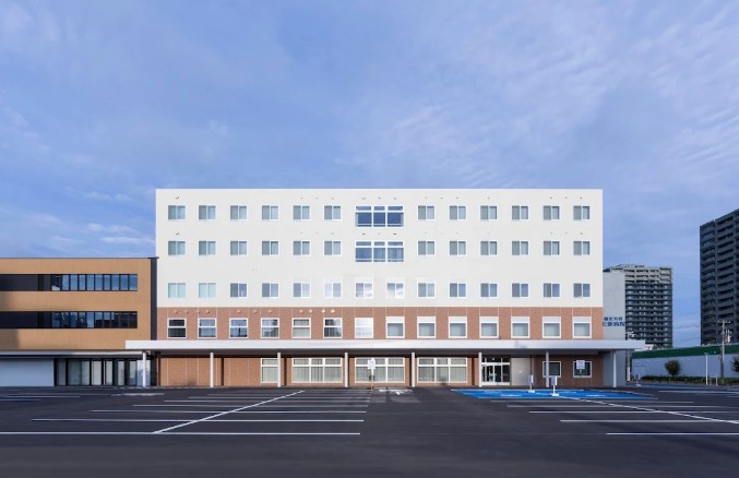 病院　社会医療法人朋仁会整形外科北新病院（病院）まで609m