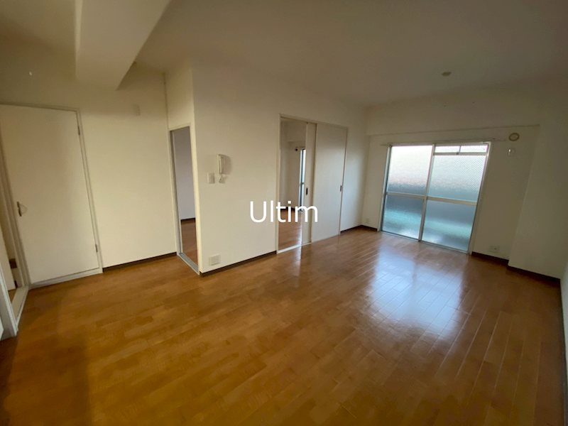 居室・リビング　※同タイプの他のお部屋です