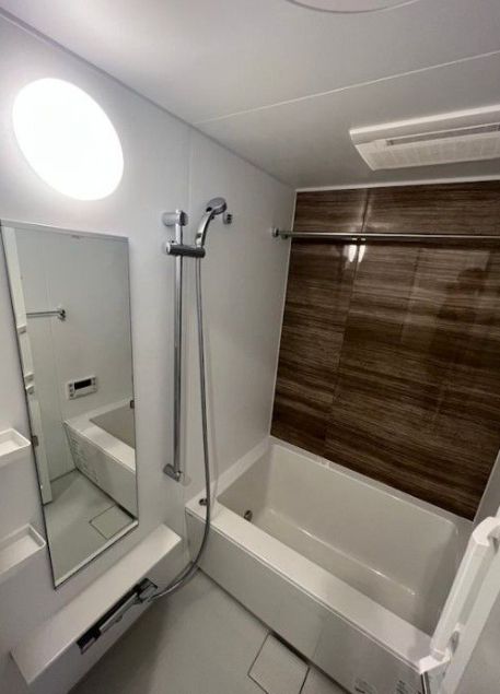 バス・シャワールーム　別部屋参考画像