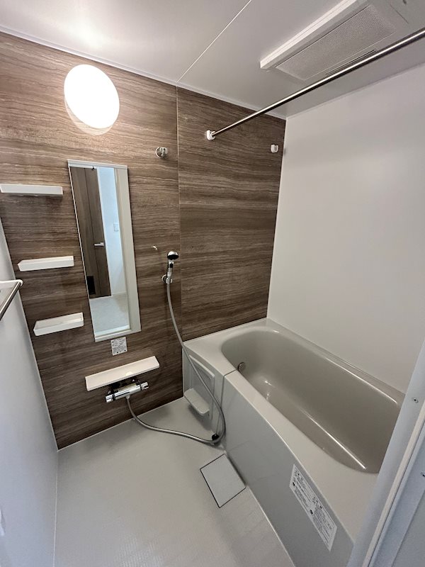 バス・シャワールーム