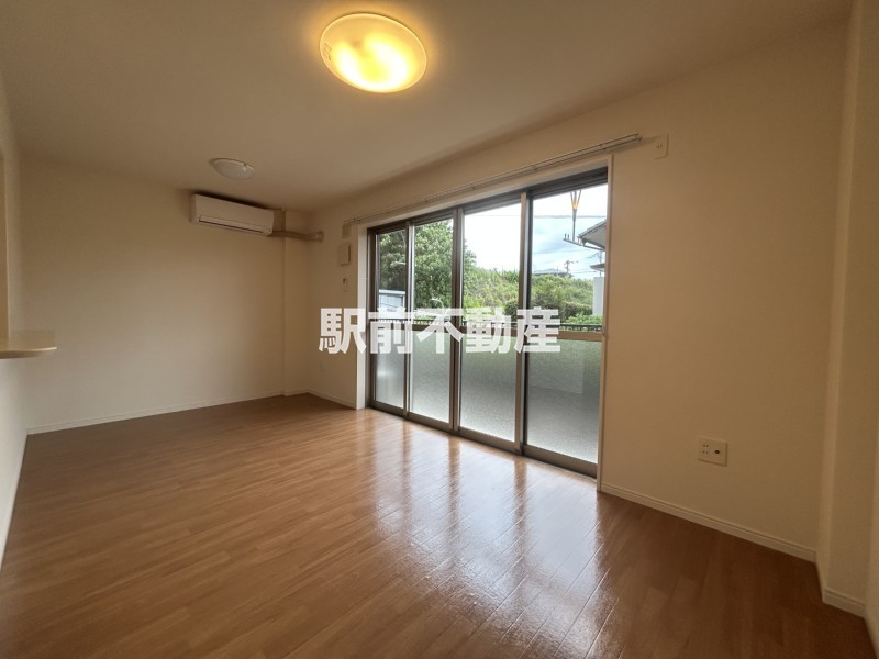 居室・リビング　明るいリビング☆