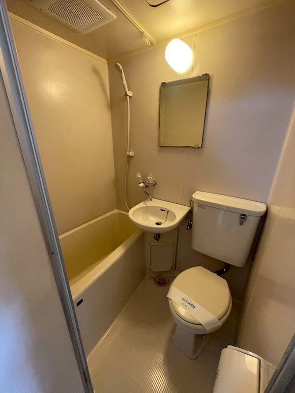 バス・シャワールーム　別室参照