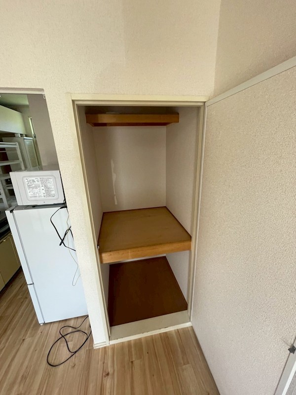 収納　別室参照