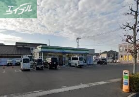 コンビニ　ファミリーマート岡山辰巳西店（コンビニ）まで379m