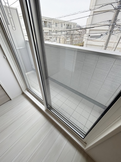 バルコニー　同じ間取りの２０３号室の御写真です。