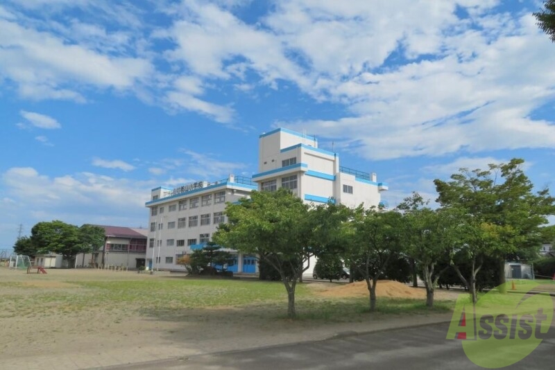 小学校　仙台市立郡山小学校（小学校）まで531m