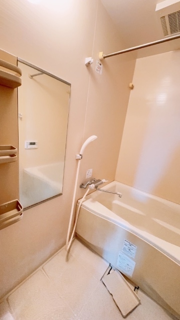 バス・シャワールーム　追焚機能付き