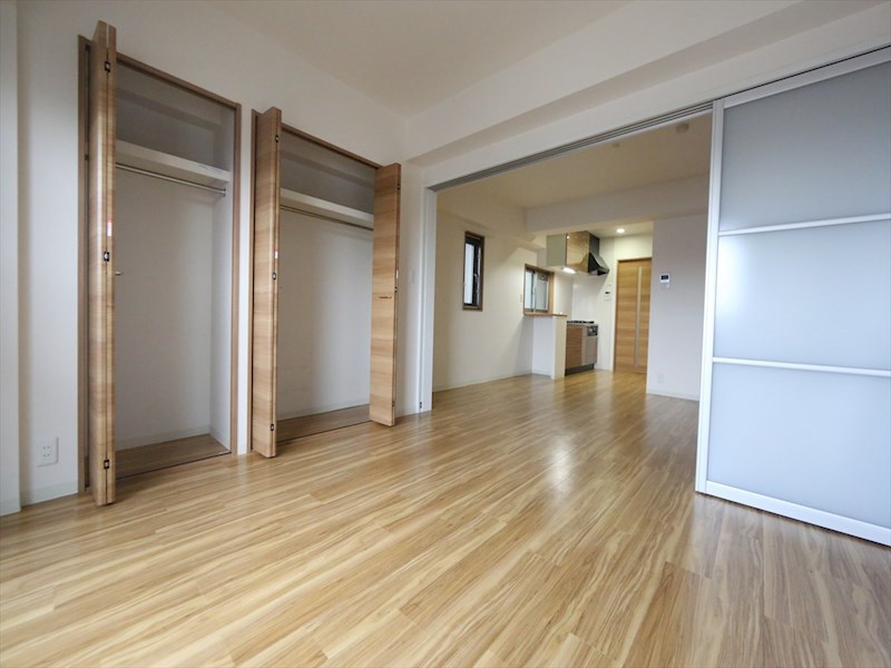 その他部屋・スペース　洋室6.3帖　クローゼット付（収納充実してます）