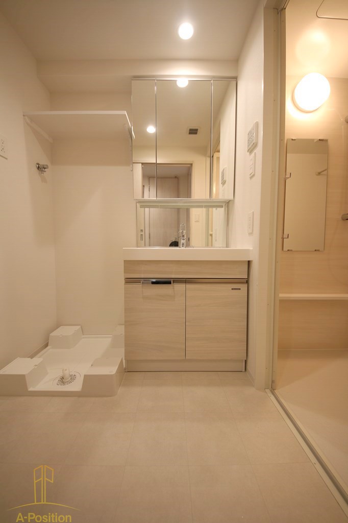 洗面設備　コンフォリア・リヴ北浜平野町