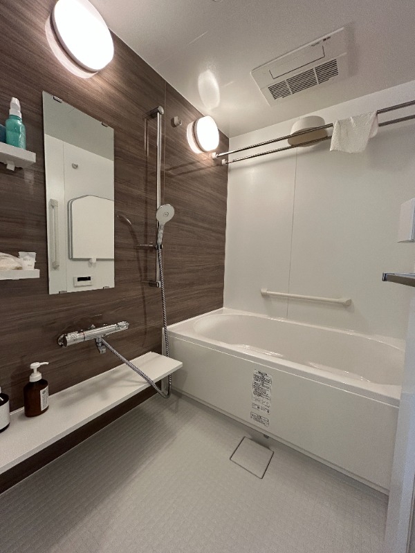 バス・シャワールーム