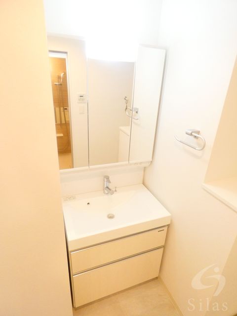 洗面設備　同仕様