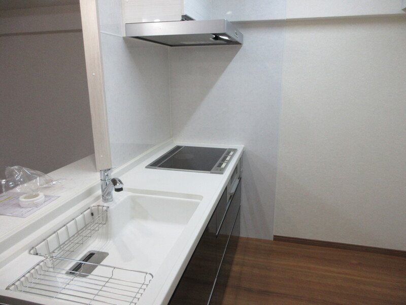 キッチン　システムキッチン完備です。