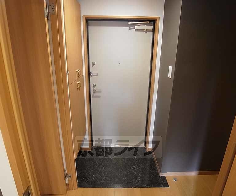 玄関　シューズボックス付きです。