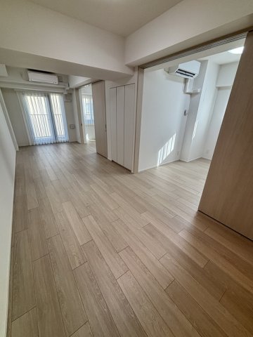 居室・リビング　居室