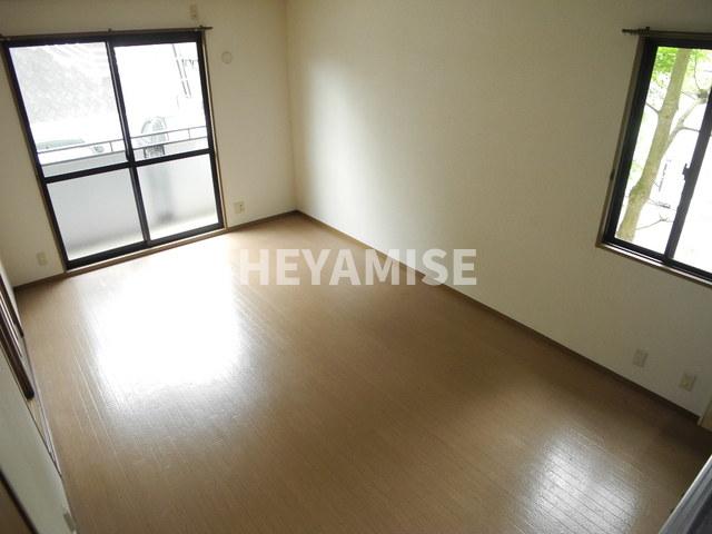 居室・リビング　※室内画像は別号室のもの