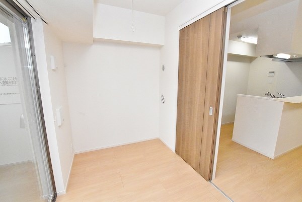 その他部屋・スペース　★洋室3.4帖★