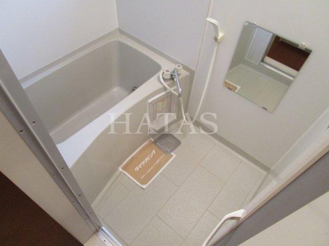 バス・シャワールーム　同物件別部屋です。