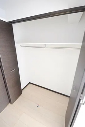 収納　別部屋の写真を使用しております。