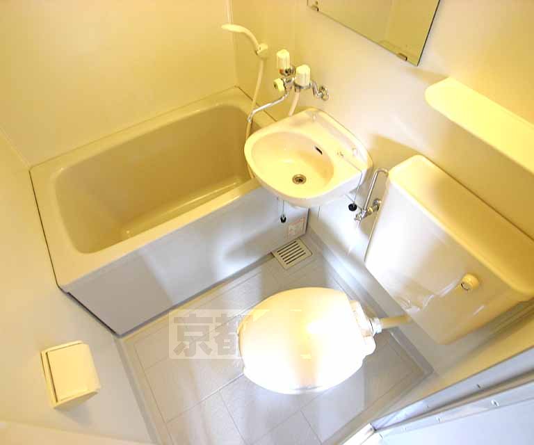 バス・シャワールーム　ユニットバスです。