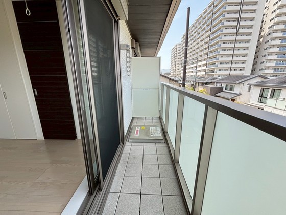 バルコニー　※別部屋の写真です