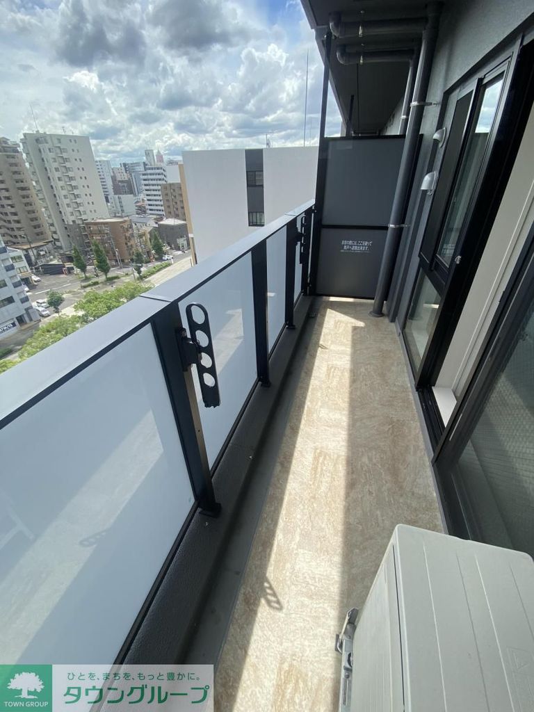 バルコニー　バルコニー