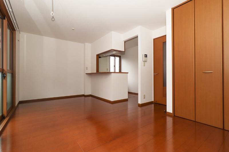 居室・リビング　図面と現状に相違がある場合には現状を優先