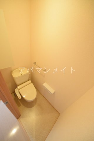 トイレ　ウォシュレット付きです！