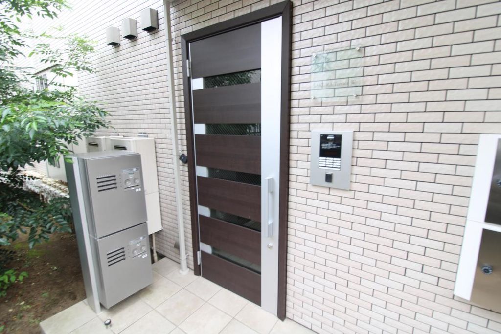 エントランス　エントランス