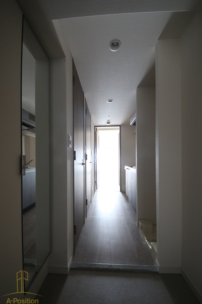 玄関　プレサンス谷町九丁目駅前